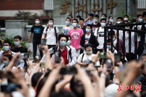 时间的褶皱，疫情何时开始，又将在何处结束？