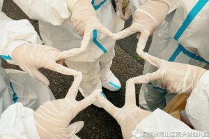 疫情大白感动瞬间（疫情下的大白）