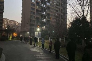 疫情开始时的图片