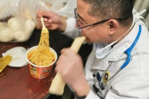 疫情三年内能结束吗？全球抗疫前景与挑战