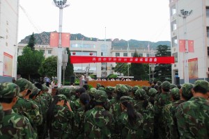 陕西省丹凤中学，历史沿革、办学规模与办学理念