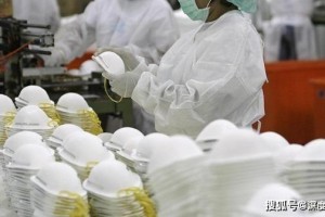 疫情何时能停止生产人类？——当病毒成为我们最成功的工业产品