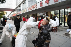 武汉疫情解封日，历史性时刻的回顾与反思