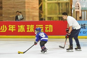 成都冰雪奇缘，春节冷资源升温，年味新体验