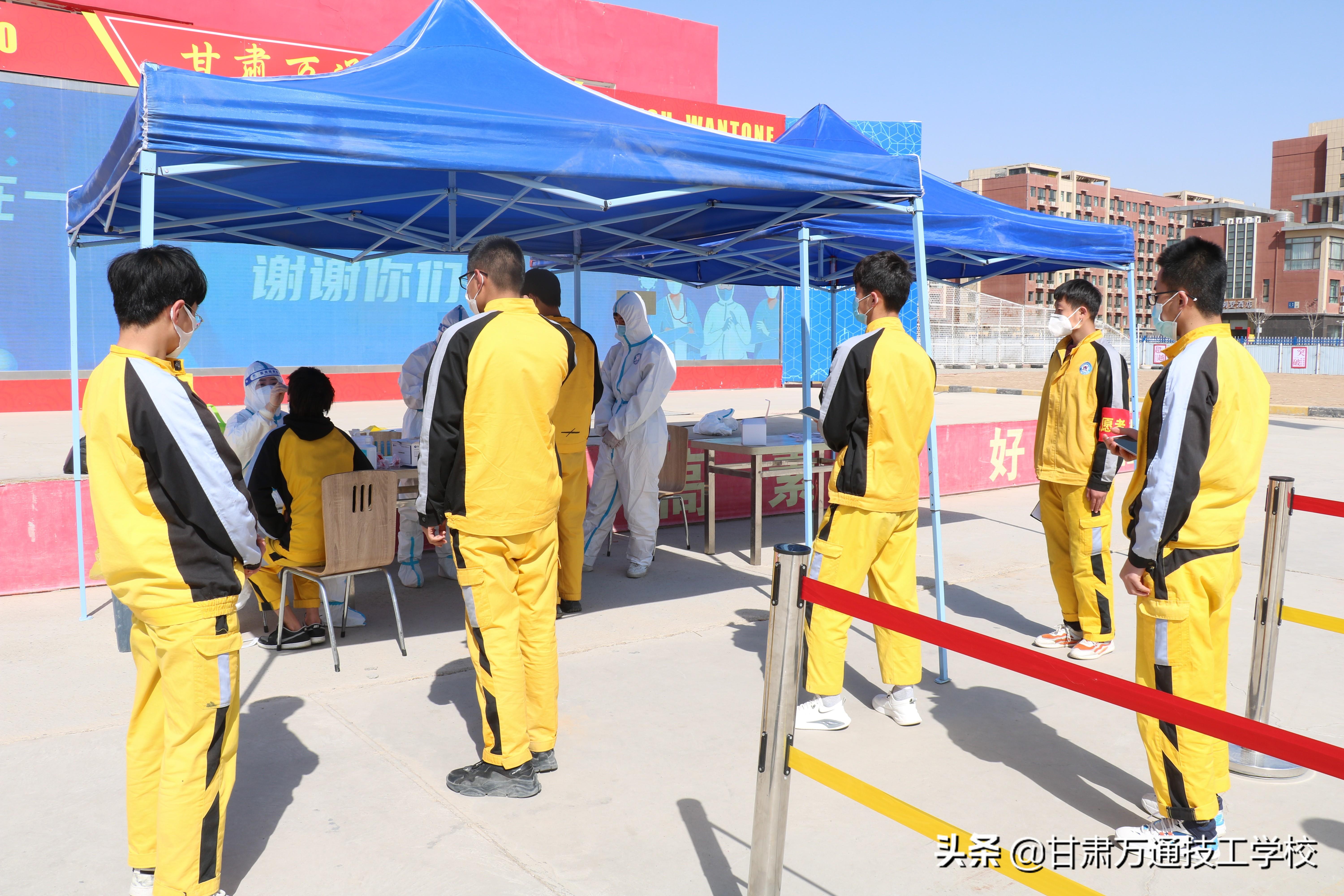 中国疫情的开始，时间线、影响与应对