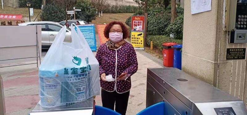 疫情期间的家庭教育故事，家长的挑战与成长