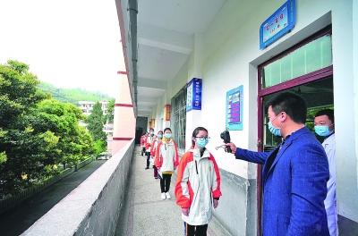 重庆疚情，历史、文化与情感交织的复杂情感
